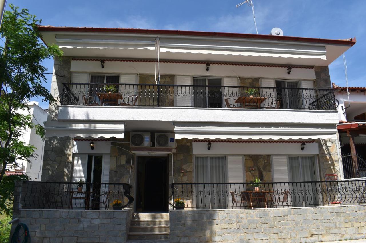 Aestas Vergia Apartments 2 Nea Kallikrateia Екстер'єр фото