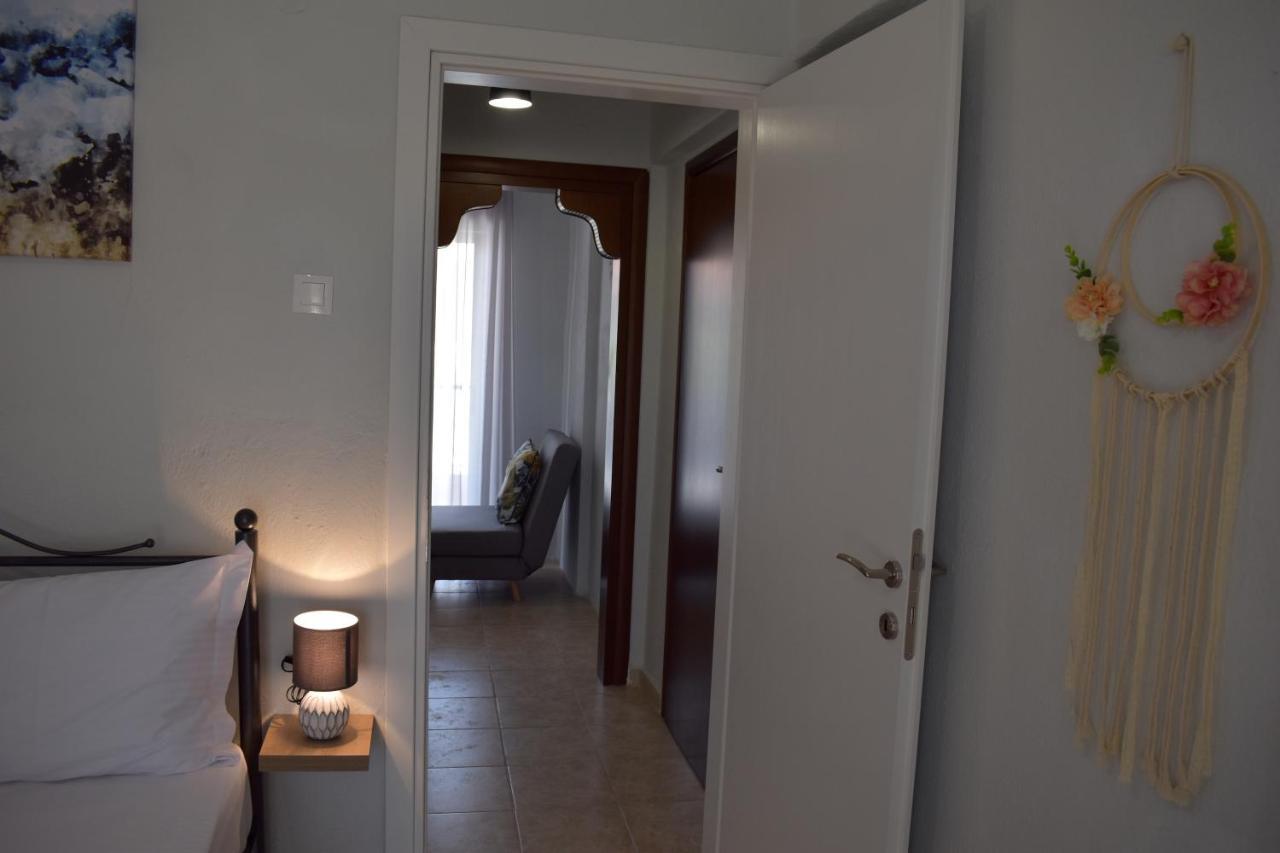 Aestas Vergia Apartments 2 Nea Kallikrateia Екстер'єр фото